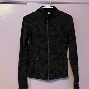 black camo lulu define jacket